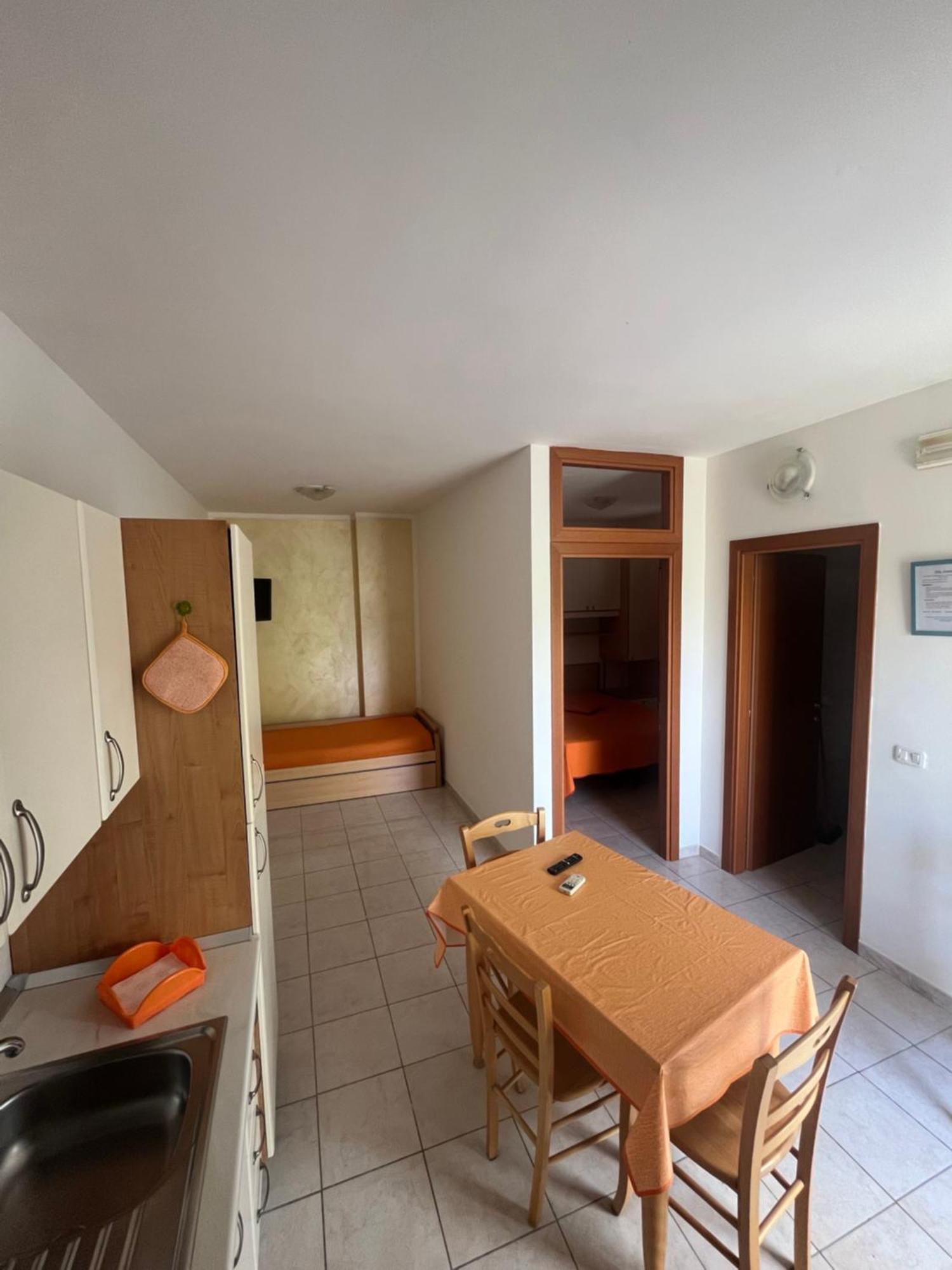 Villa Angela Case Vacanza Вьесте Экстерьер фото